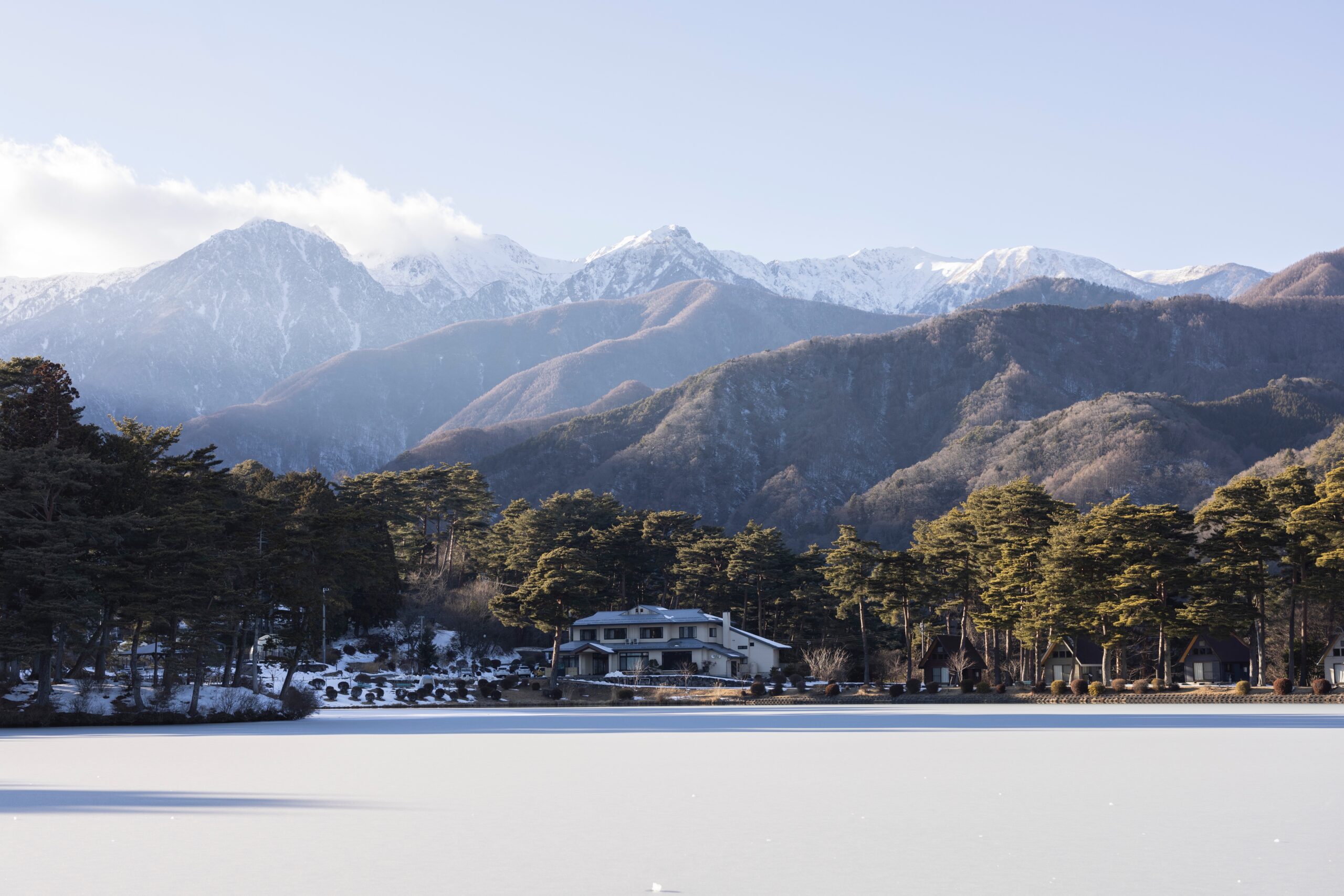 冬への準備完全ガイド：長野グランピングで予約すべき防寒対策＆必需品