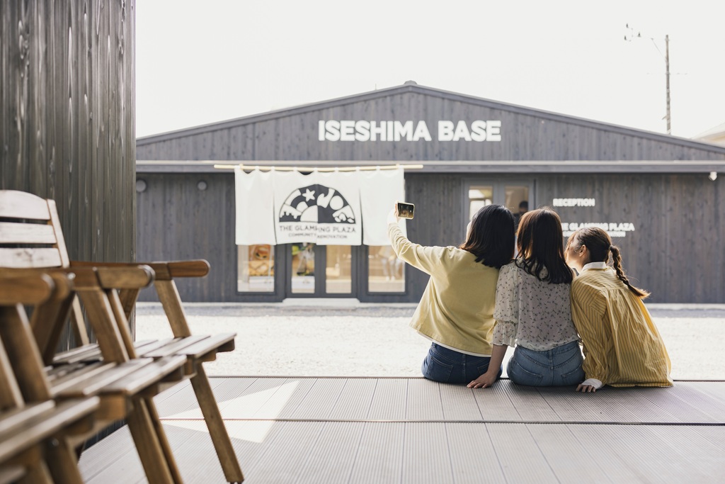 【写真データ無料🎁】グランピング行くなら写真も撮ろう！“エモい”フィルム写真体験